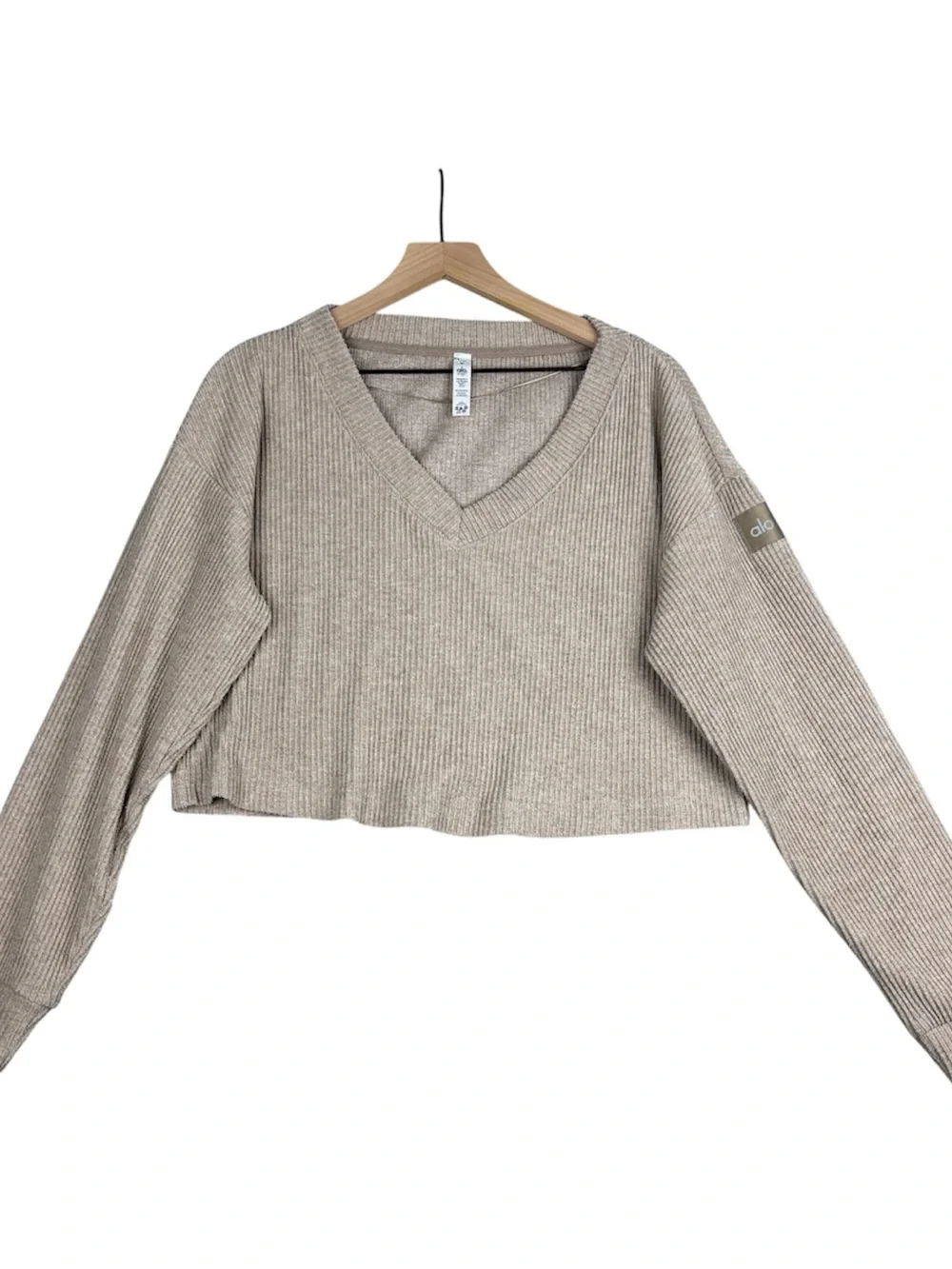 ALO Yoga Top Womens Medium Beige Muse Ribbed Crop V-Neck Pullover Relaxed
